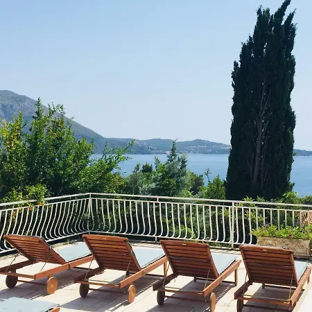 Adria 2 Apartment